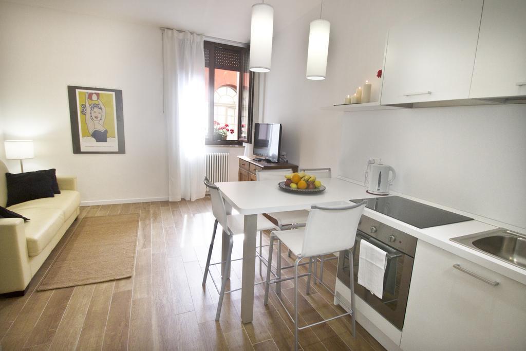 Corte Spagnola Verona Oda fotoğraf